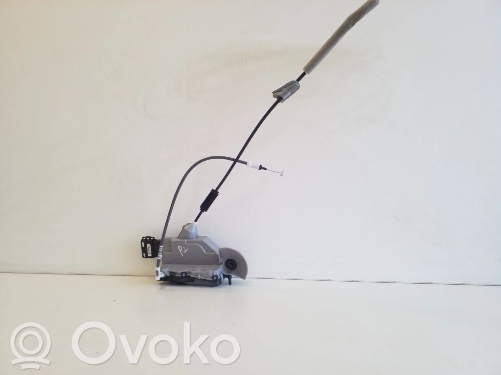 Opel Vivaro Priekšpusē slēdzene 