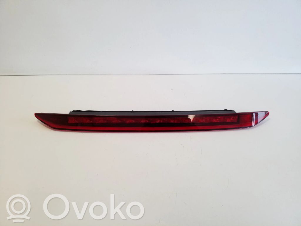 Volvo XC60 Third/center stoplight 