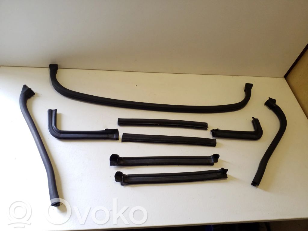BMW X3 E83 Engine compartment rubber 
