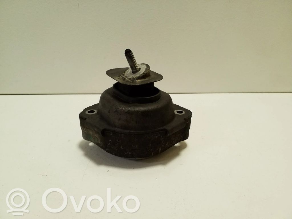 BMW X3 E83 Engine mount bracket 