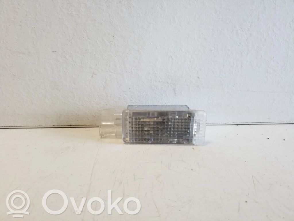Muu sisävalo   6L0947565