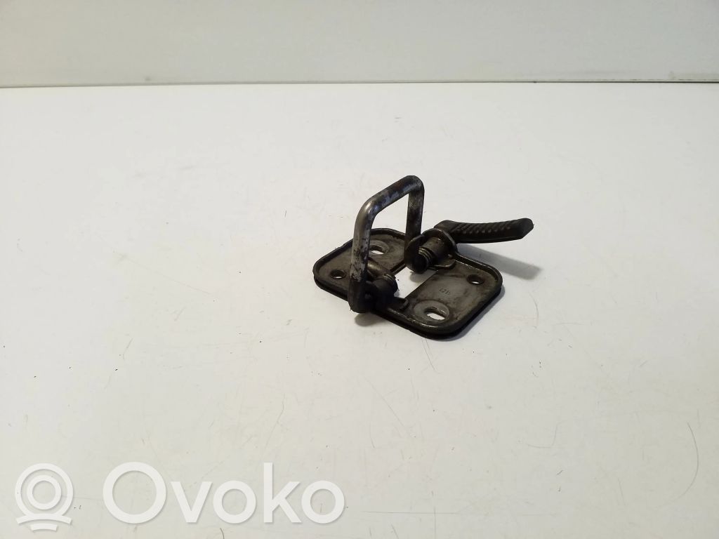 Système poignée, câble ouverture de capot   5G0823186A