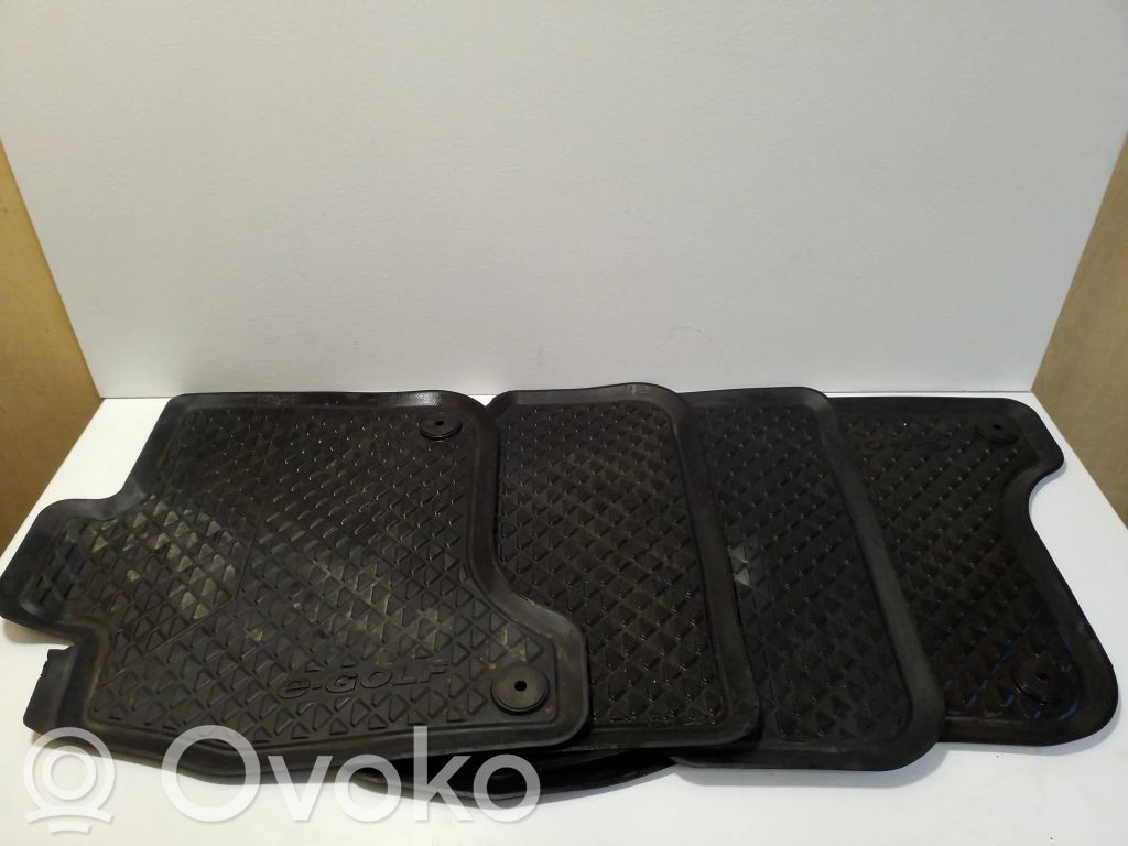 Volkswagen e-Golf Kit tapis de sol auto 