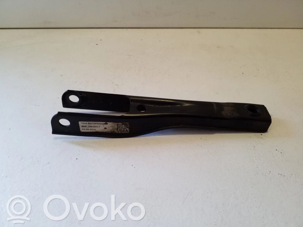 Volkswagen e-Golf Engine mounting bracket 