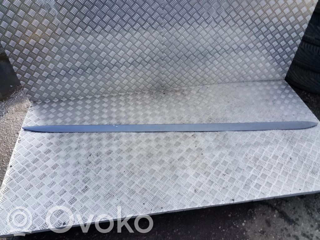 Listón   8T8854932