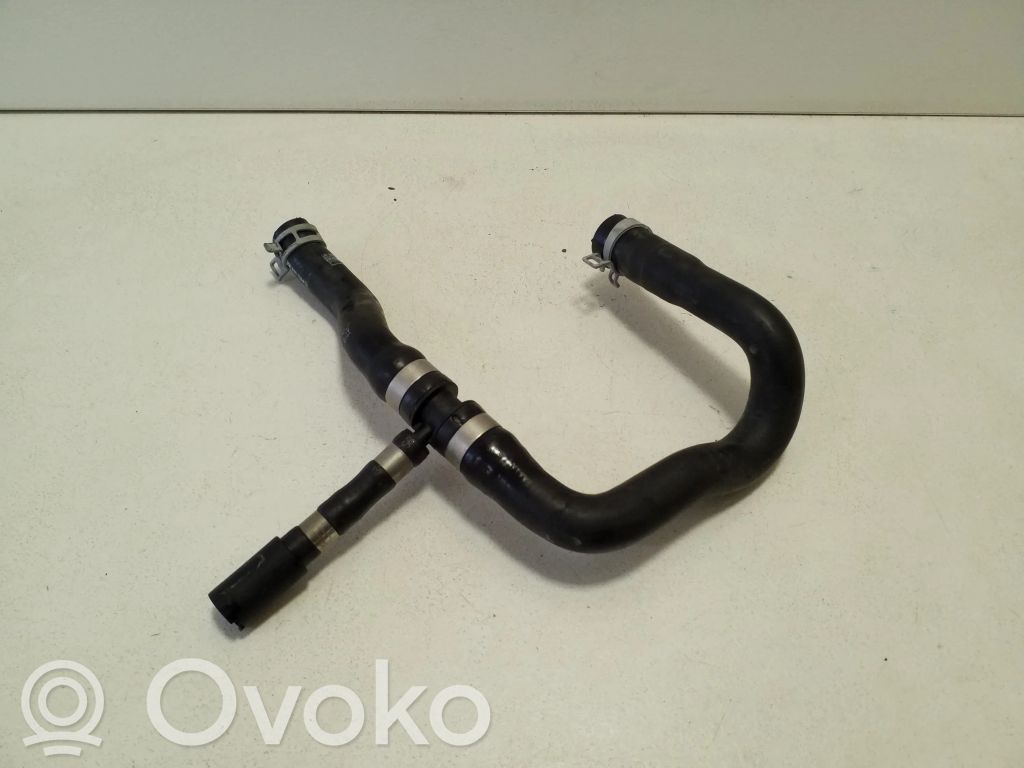 Ford Kuga III Conductă/furtun lichid de răcire motor 