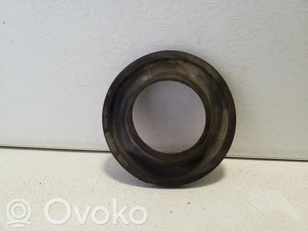 Ressort hélicoïdal arrière support (caoutchouc)   48258F4010