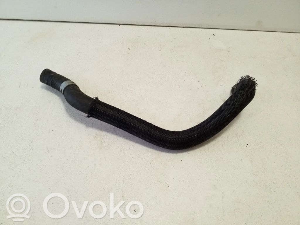 Lexus CT 200H Conductă/furtun lichid de răcire motor