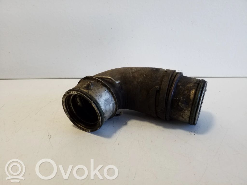 Volkswagen PASSAT B6 Tubo flessibile intercooler