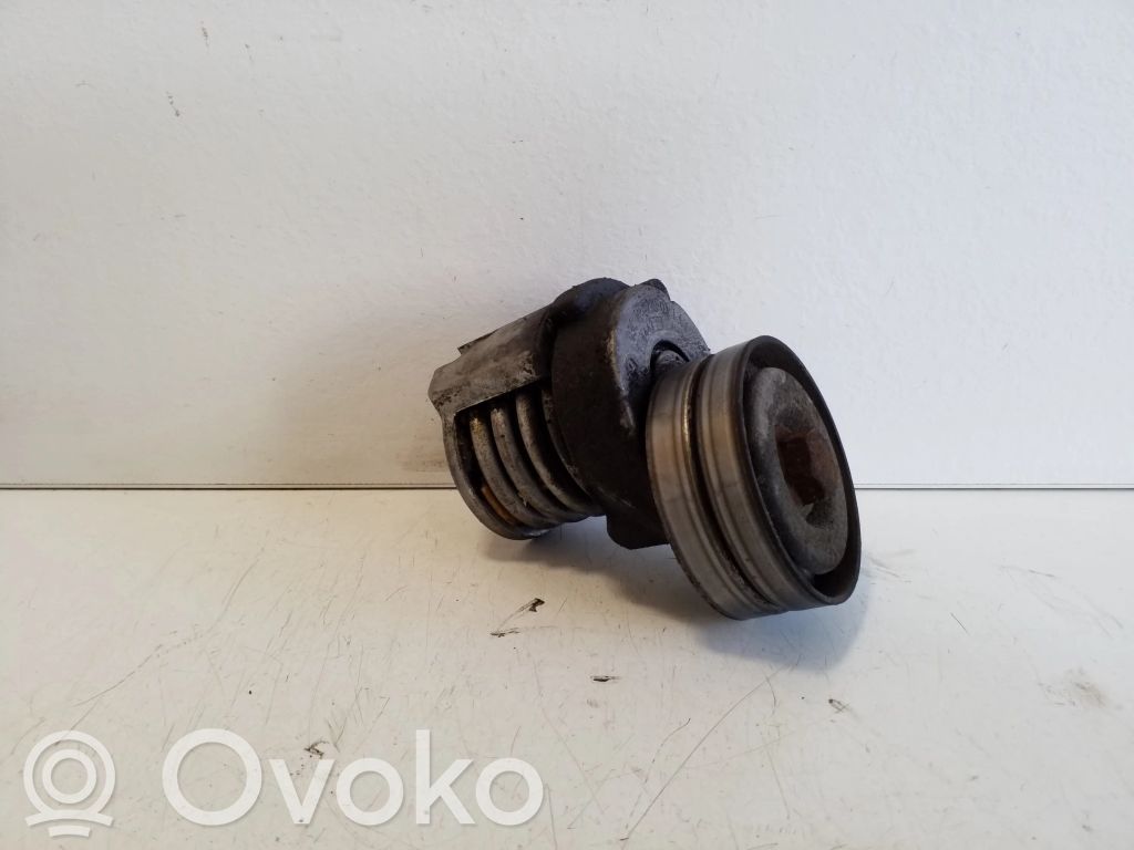 Volkswagen Golf Plus Diržo įtempėjas 
