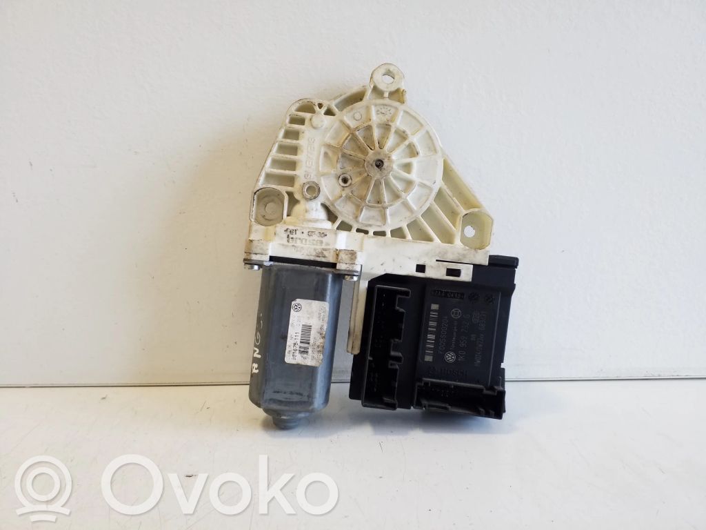 Volkswagen PASSAT B6 Motor macara geam ușă față