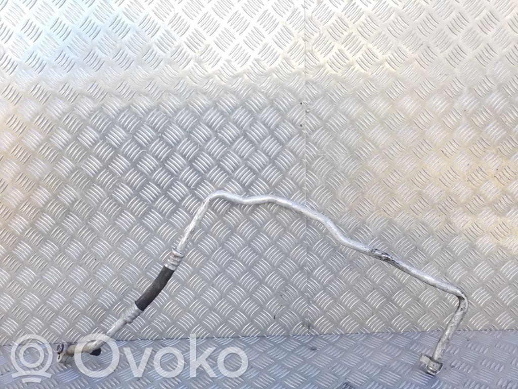 Volkswagen Transporter - Caravelle T5 Wąż / Przewód klimatyzacji A/C 