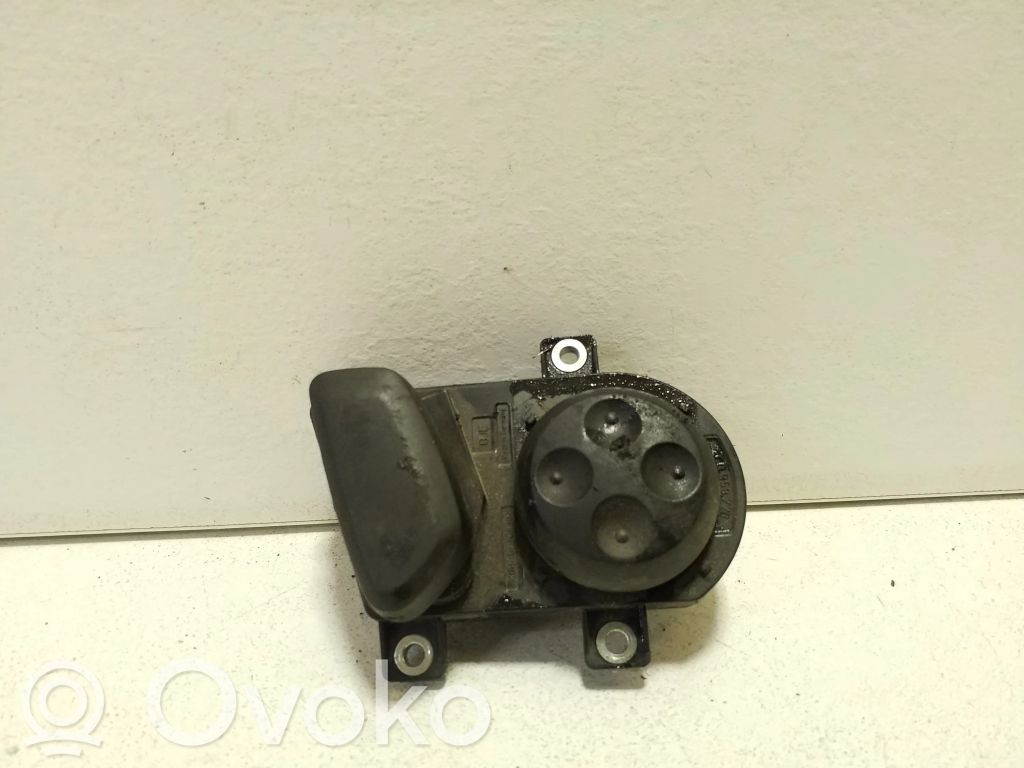 Interruptor de control del asiento   3C0959778