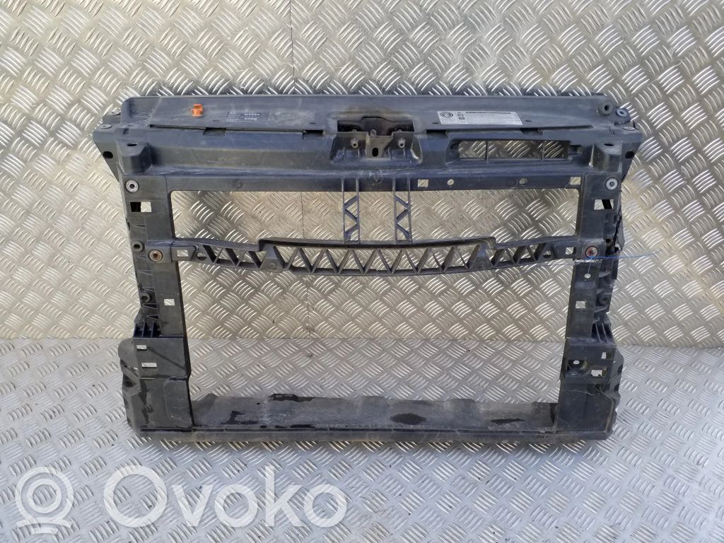 Volkswagen Polo V 6R Pas przedni 