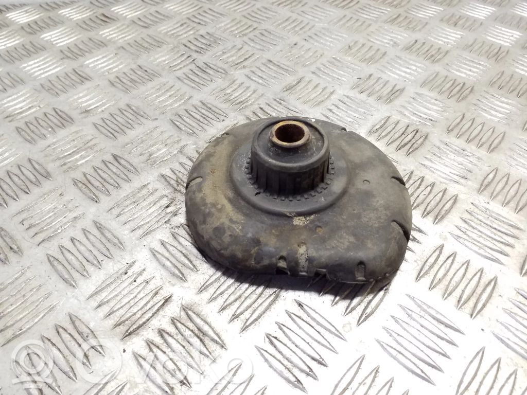 Volvo V70 Front coil spring rubber mount 