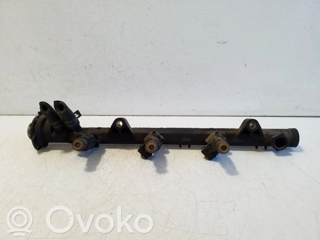 Volkswagen Golf III Polttoainepääputki 