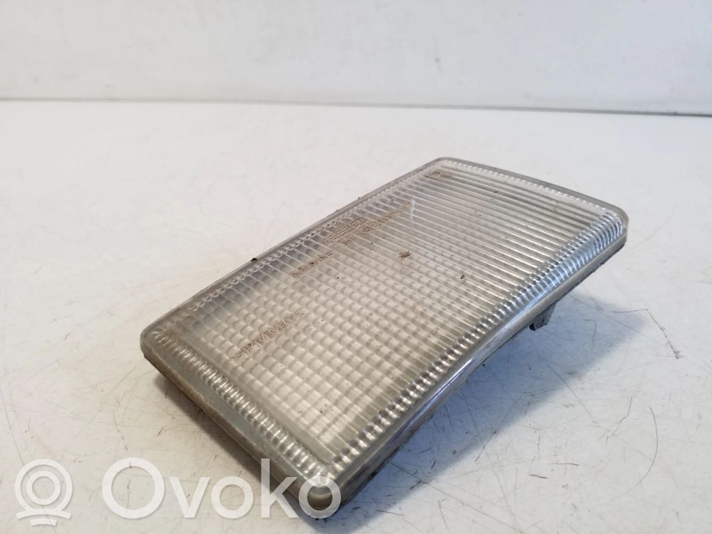 Volkswagen Golf III Reflector delantero 