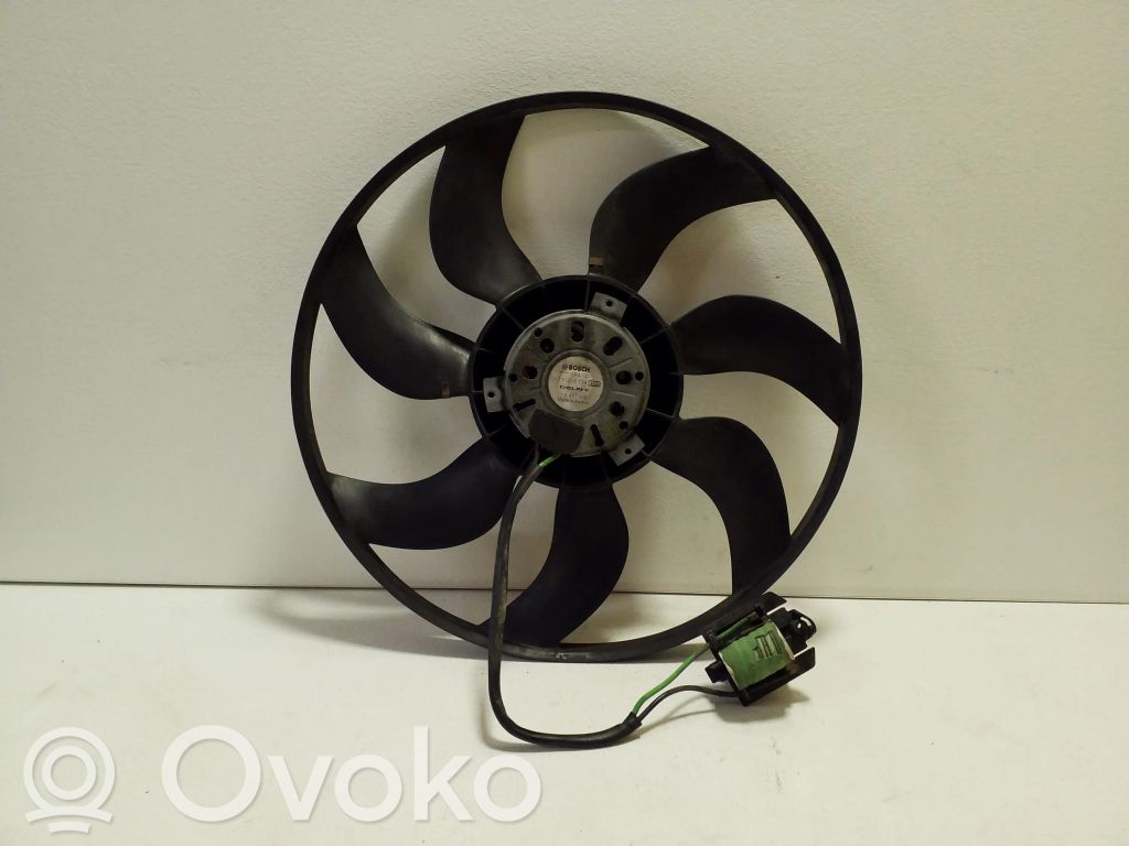 Opel Zafira C Elektrinis radiatorių ventiliatorius 