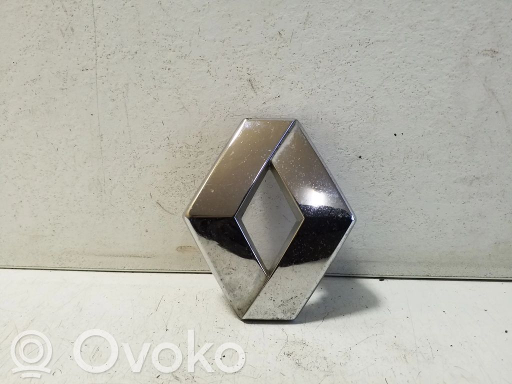 Emblemat / Znaczek   7700824625