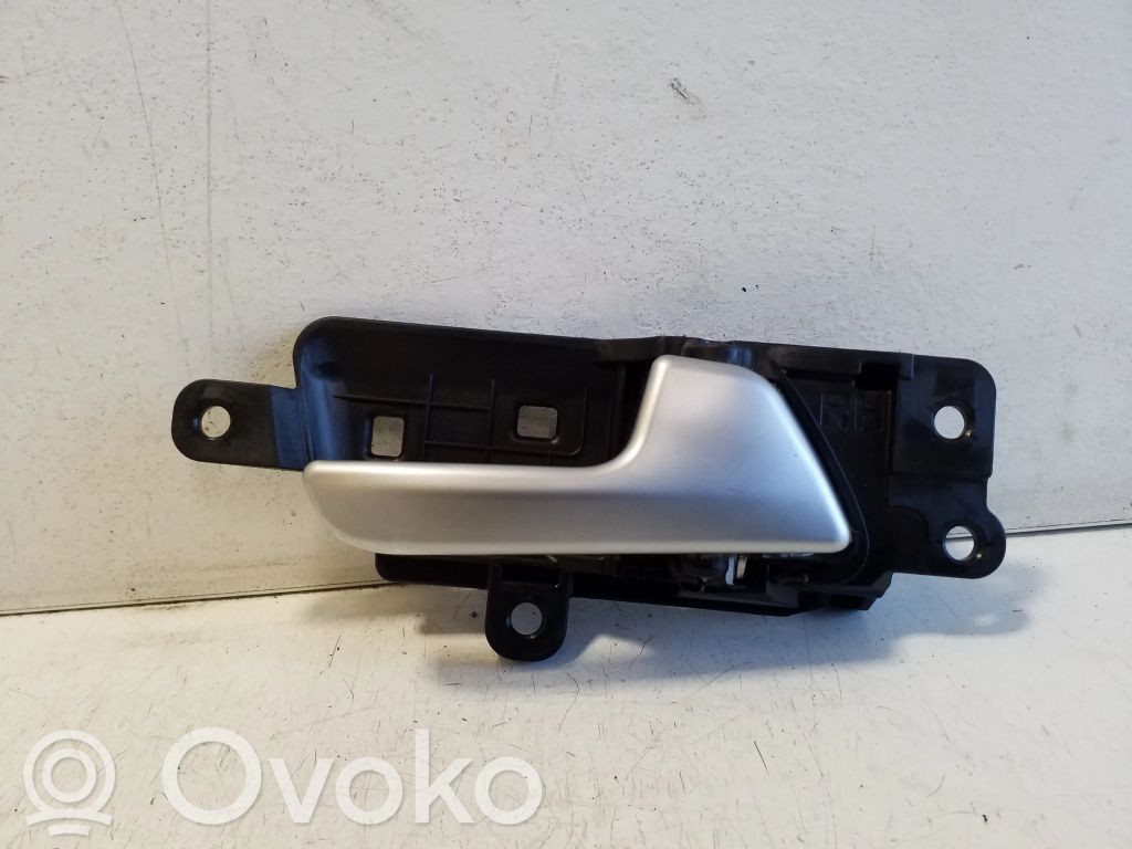 KIA Sportage Maniglia interna per portiera anteriore 