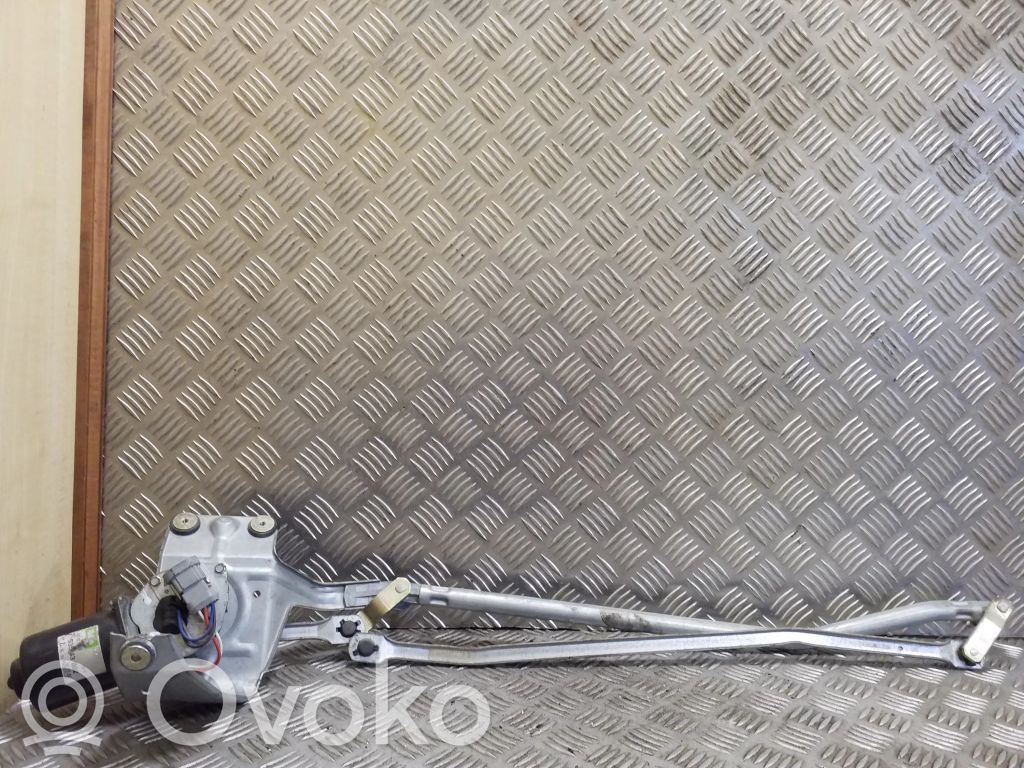 Renault 19 Front wiper linkage and motor 