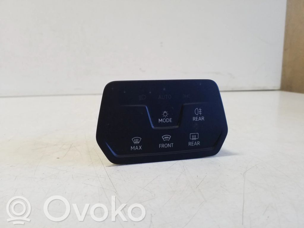 Volkswagen ID.4 Light switch 