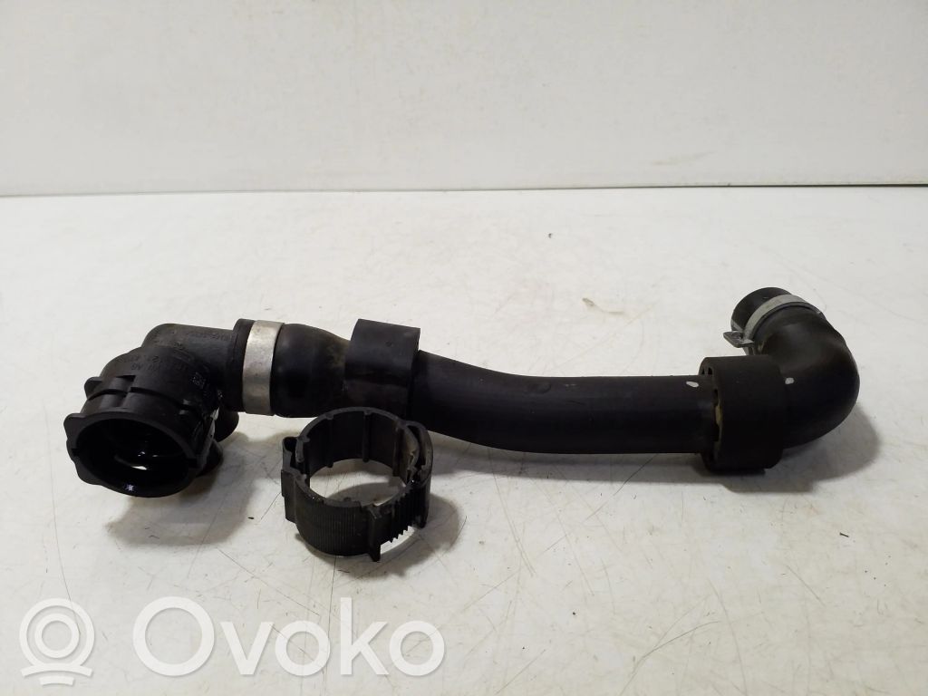 Volkswagen ID.4 Tubo flessibile del liquido di raffreddamento del motore