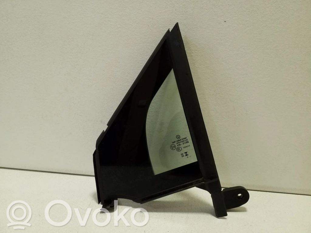 Volkswagen ID.4 Ventanilla de ventilación de la puerta delantera cuatro puertas 