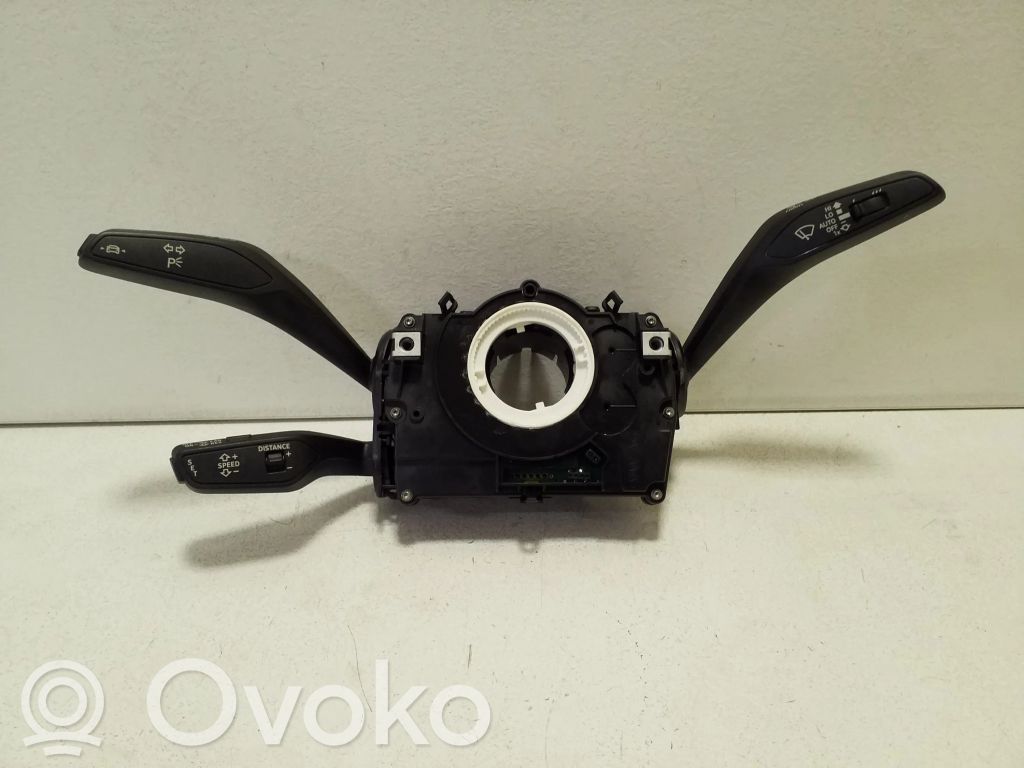 Audi e-tron Commodo, commande essuie-glace/phare 