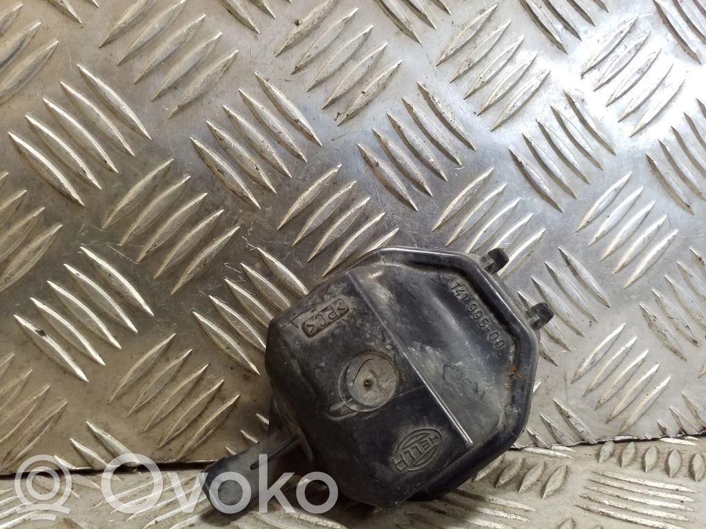 Volkswagen PASSAT B4 Parapolvere per faro/fanale