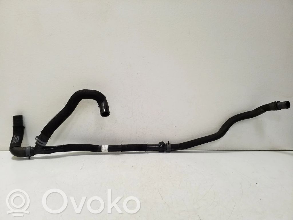 Audi e-tron Engine coolant pipe/hose 