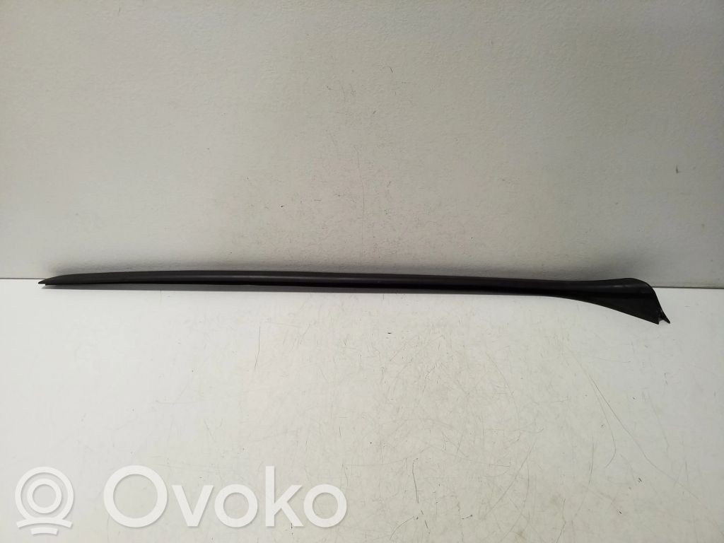 Audi e-tron Windshield trim 