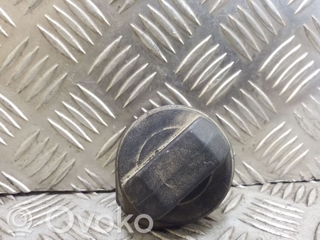 Audi A2 Tappo del serbatoio del carburante