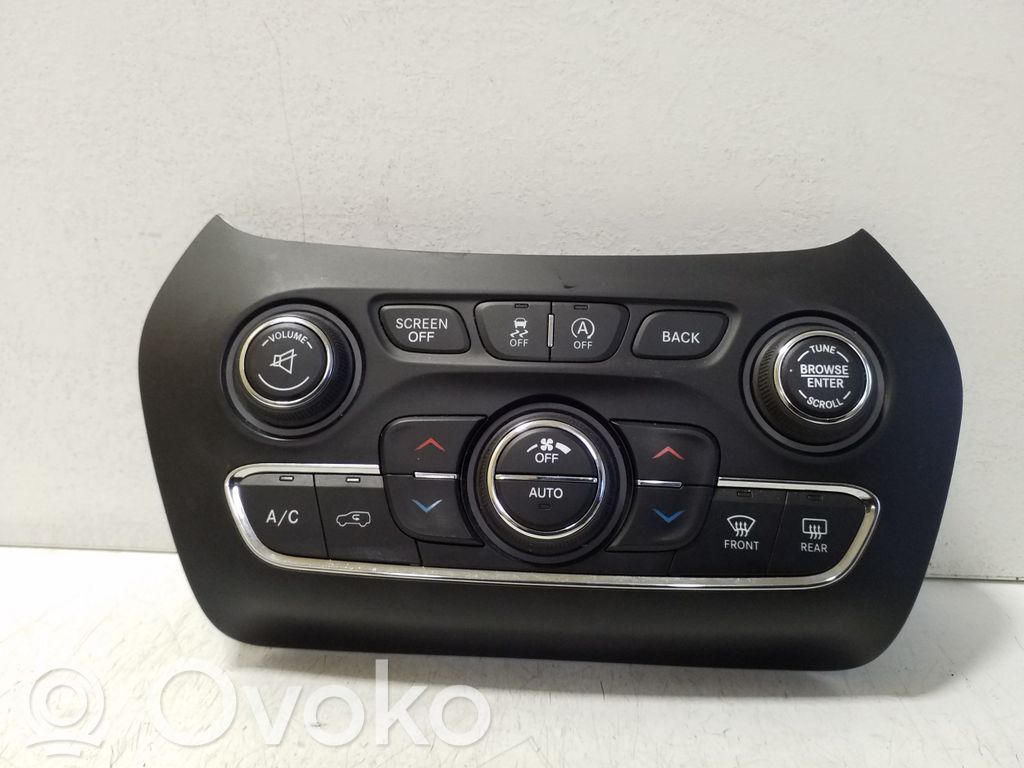 Jeep Cherokee Climate control unit 