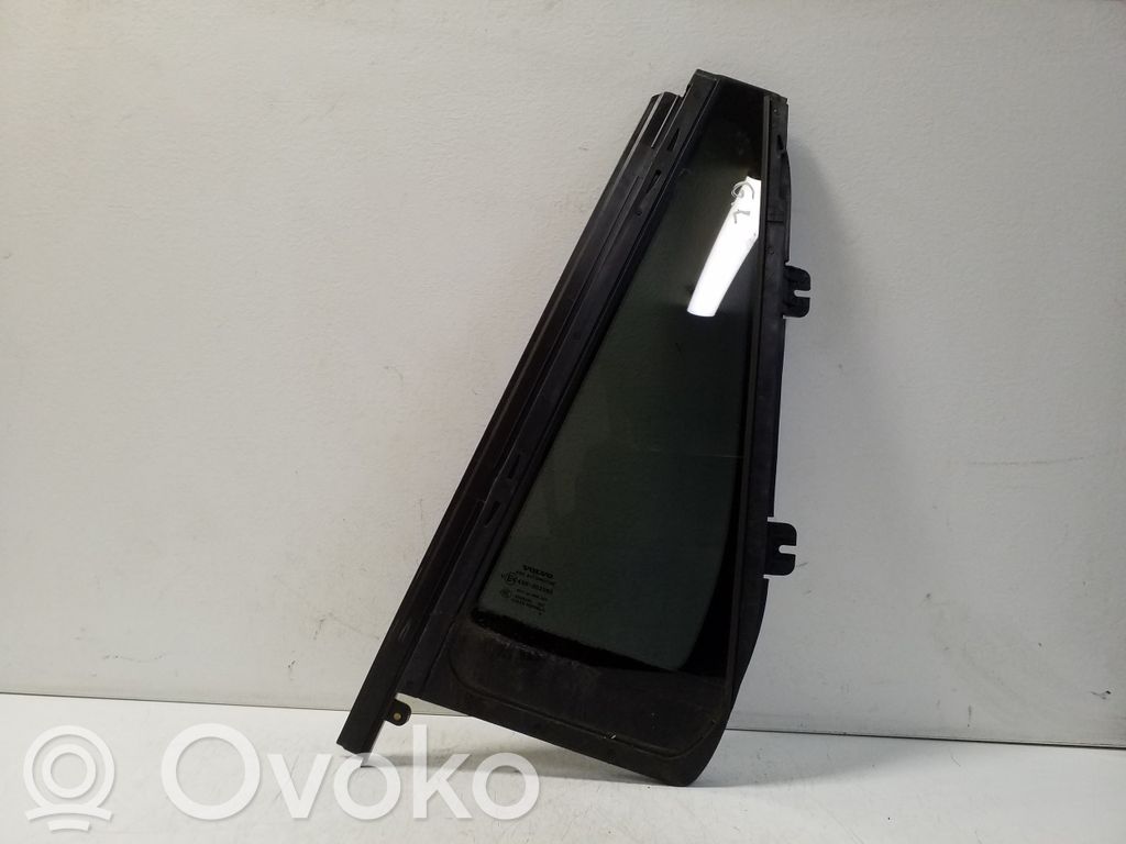 Volvo XC90 Ventanilla de ventilación de la puerta trasera 