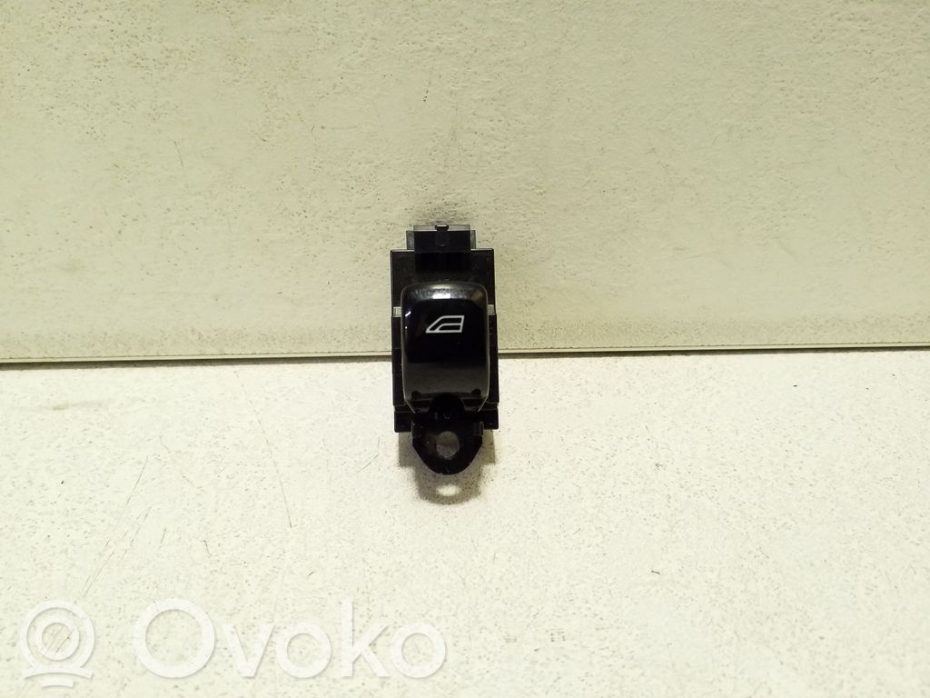Interruptor del elevalunas eléctrico   31376458