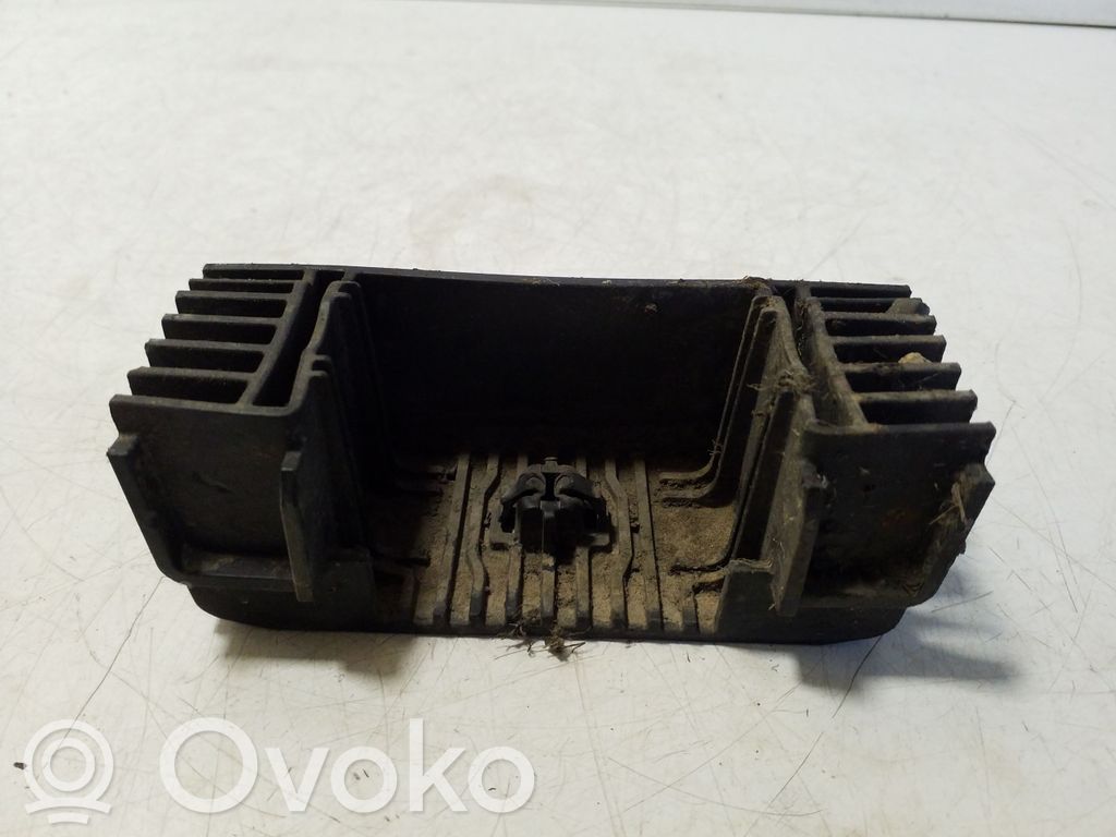 Jacking socket point   31383816