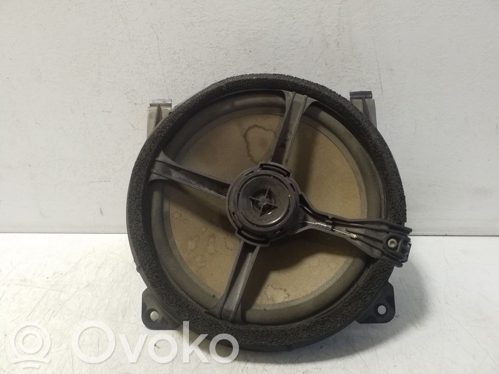 Altavoz de la puerta trasera   8633574