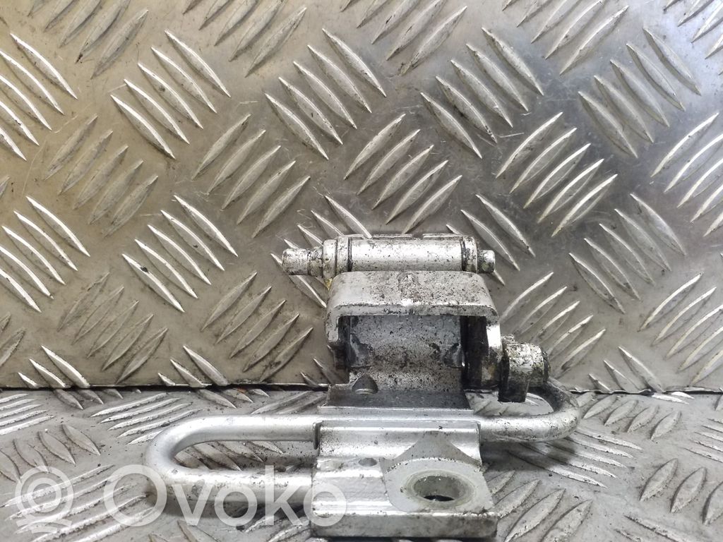 Volkswagen Golf IV Balama inferioară ușă spate