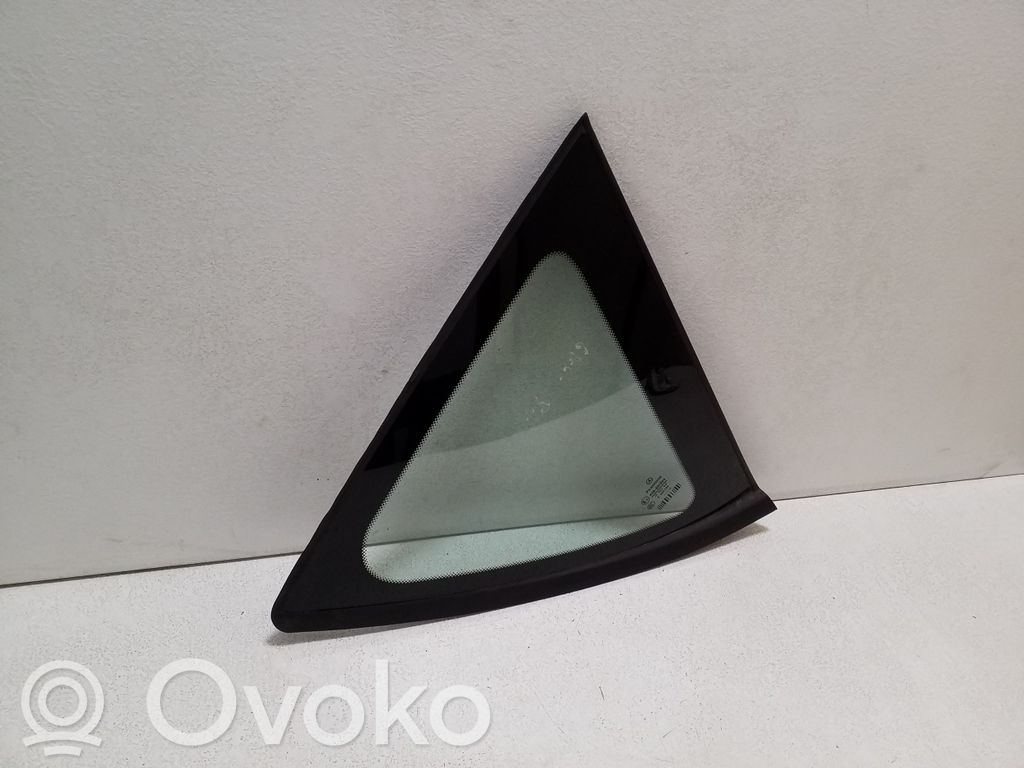 Mercedes-Benz A W169 Geam lateral spate