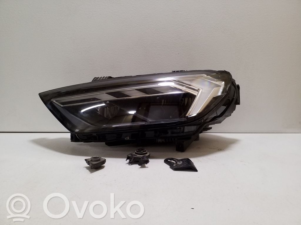 Scheinwerfer   82A941033E,90151292