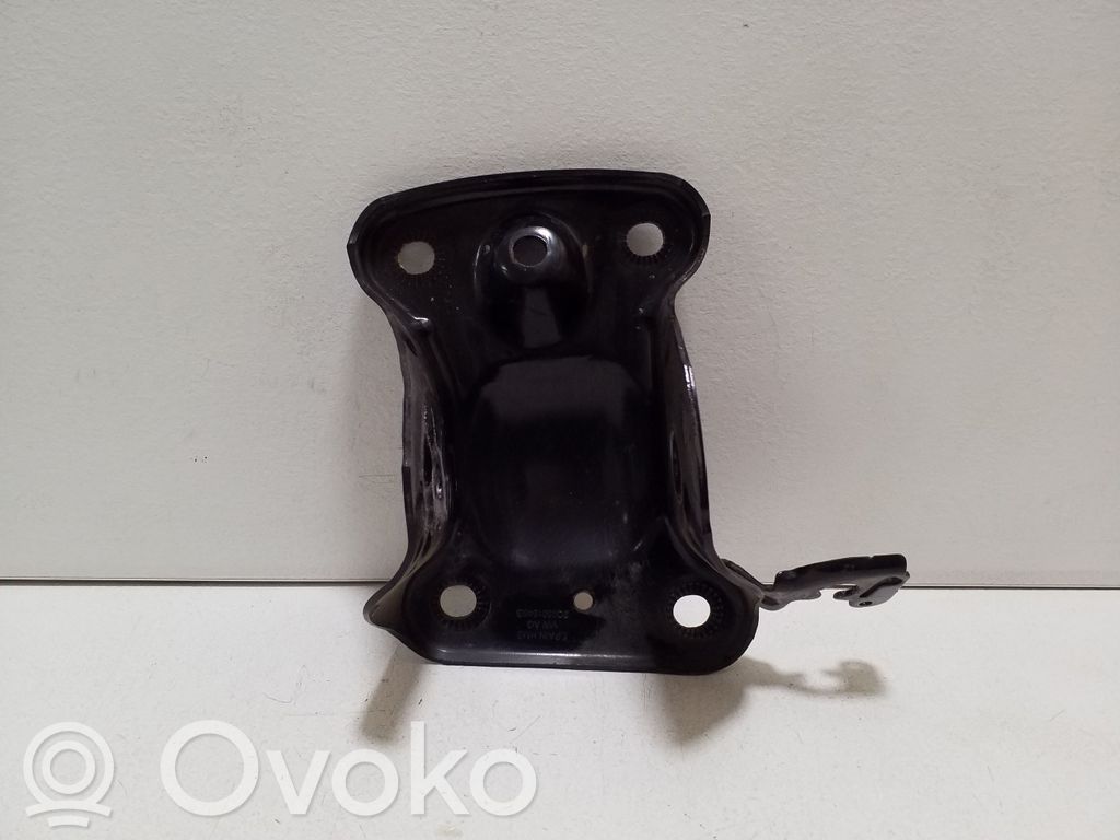 Cits aizmugures šasijas elements   2Q0501546G