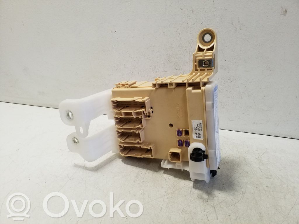 Lexus NX Fuse module 