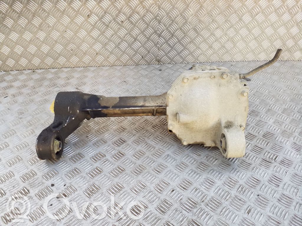 Nissan Pathfinder R51 Mechanizm różnicowy przedni / Dyferencjał 