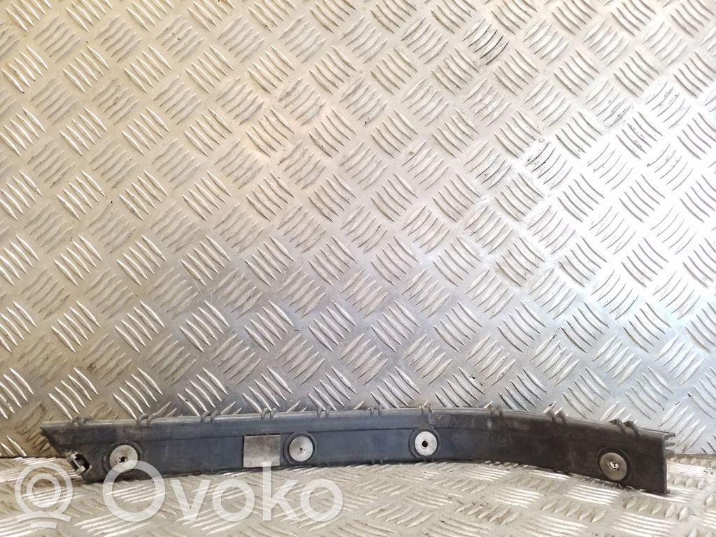 Opel Zafira A Staffa di rinforzo montaggio del paraurti posteriore