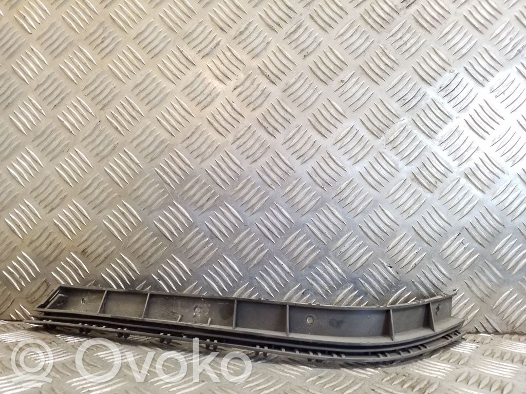 Opel Zafira A Staffa di rinforzo montaggio del paraurti posteriore