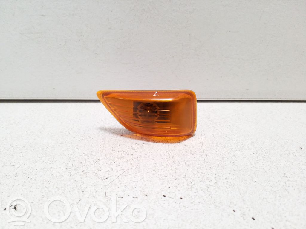 Ford Ranger Front fender indicator light 