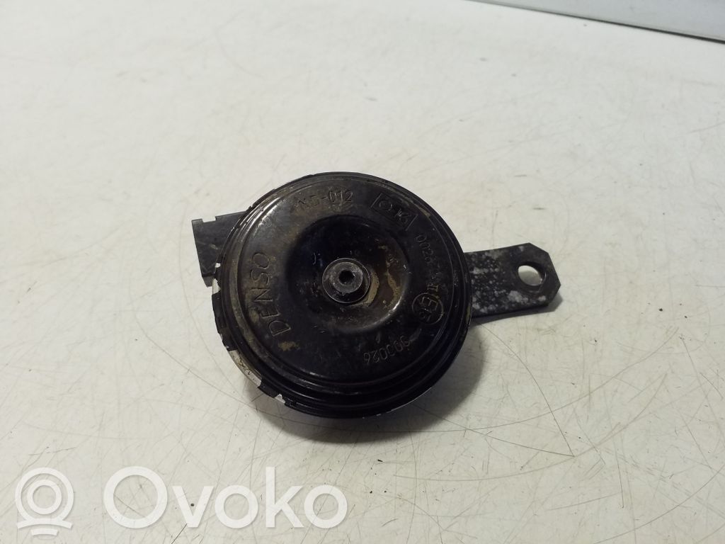 Toyota bZ4X Klakson 