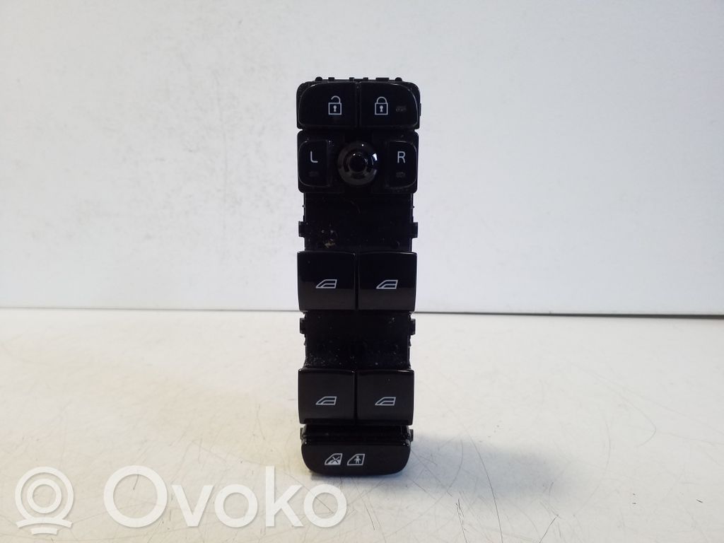 Polestar 2 Electric window control switch 