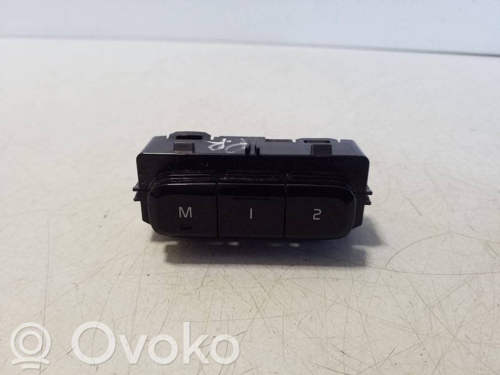 Seat memory switch   32256751